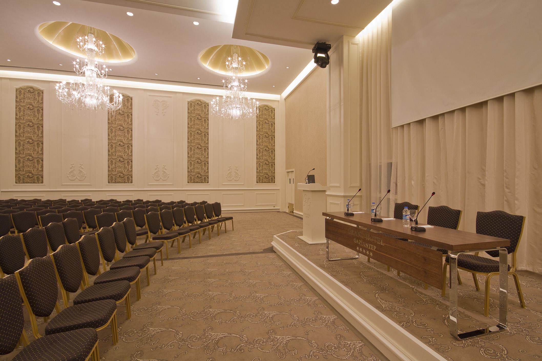 Grand Hotel Газиантеп Экстерьер фото