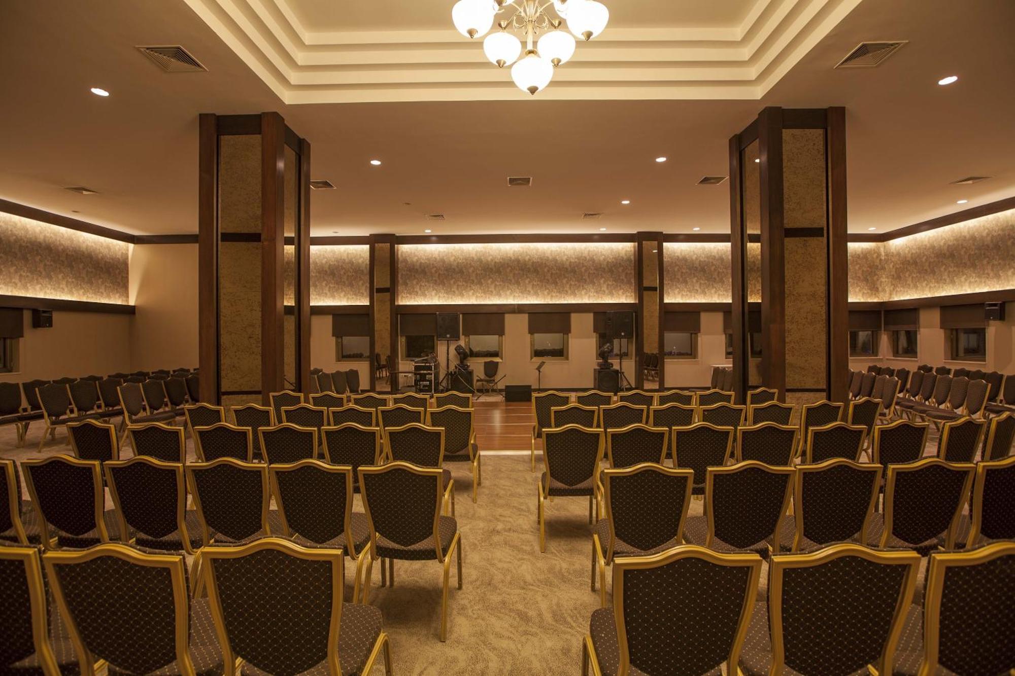 Grand Hotel Газиантеп Экстерьер фото
